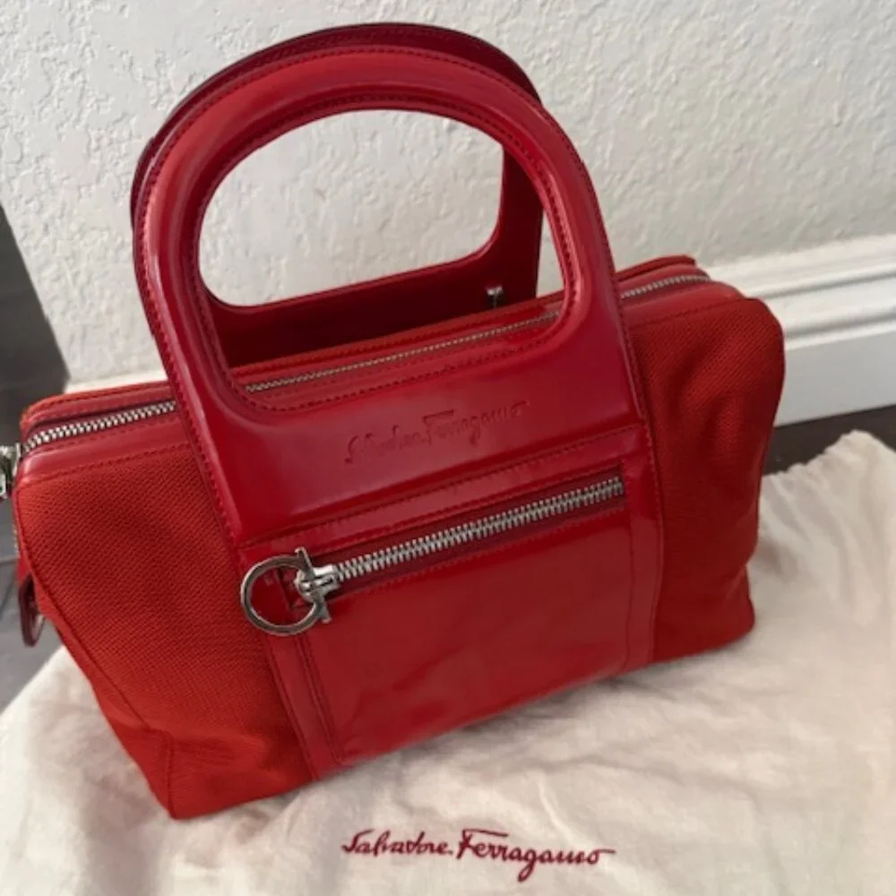 Salvatore Ferragamo Gancini Hand Shoulder Bag Leather - Red